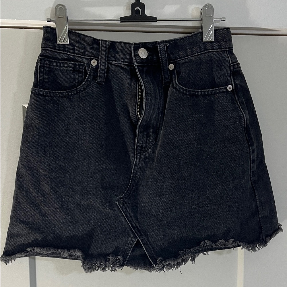 Madewell Charcoal Denim Skirt Size 24